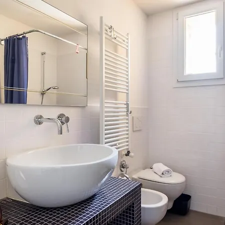 Apartment A Saltarelli Vicino All'aeroporto Bologna