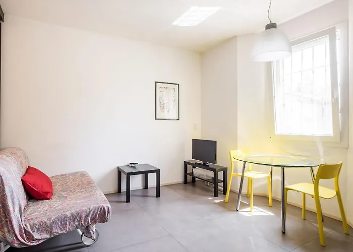 A Saltarelli Vicino All'aeroporto *